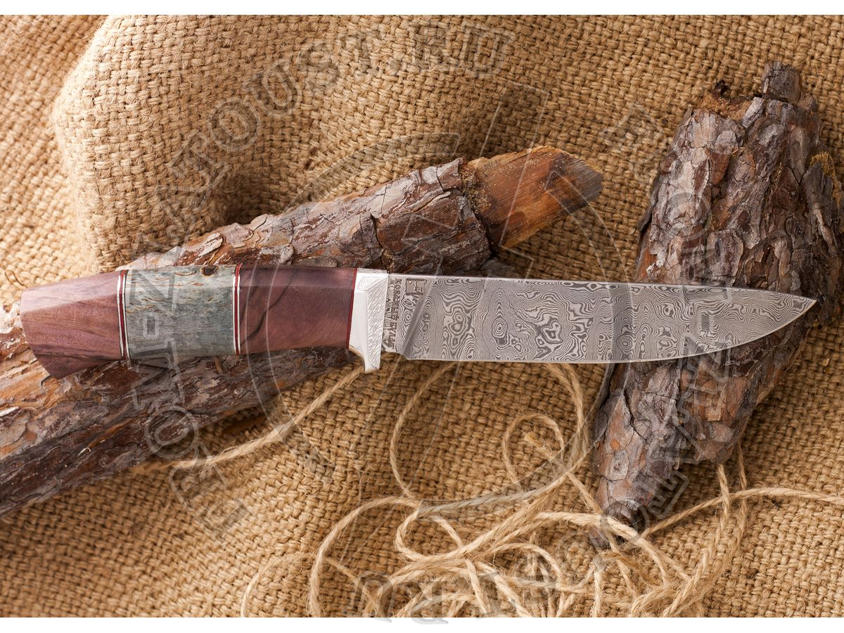 Нож из белого дамаска Лапшина №3. Рукоять стабилизированная карельская береза, алюминий